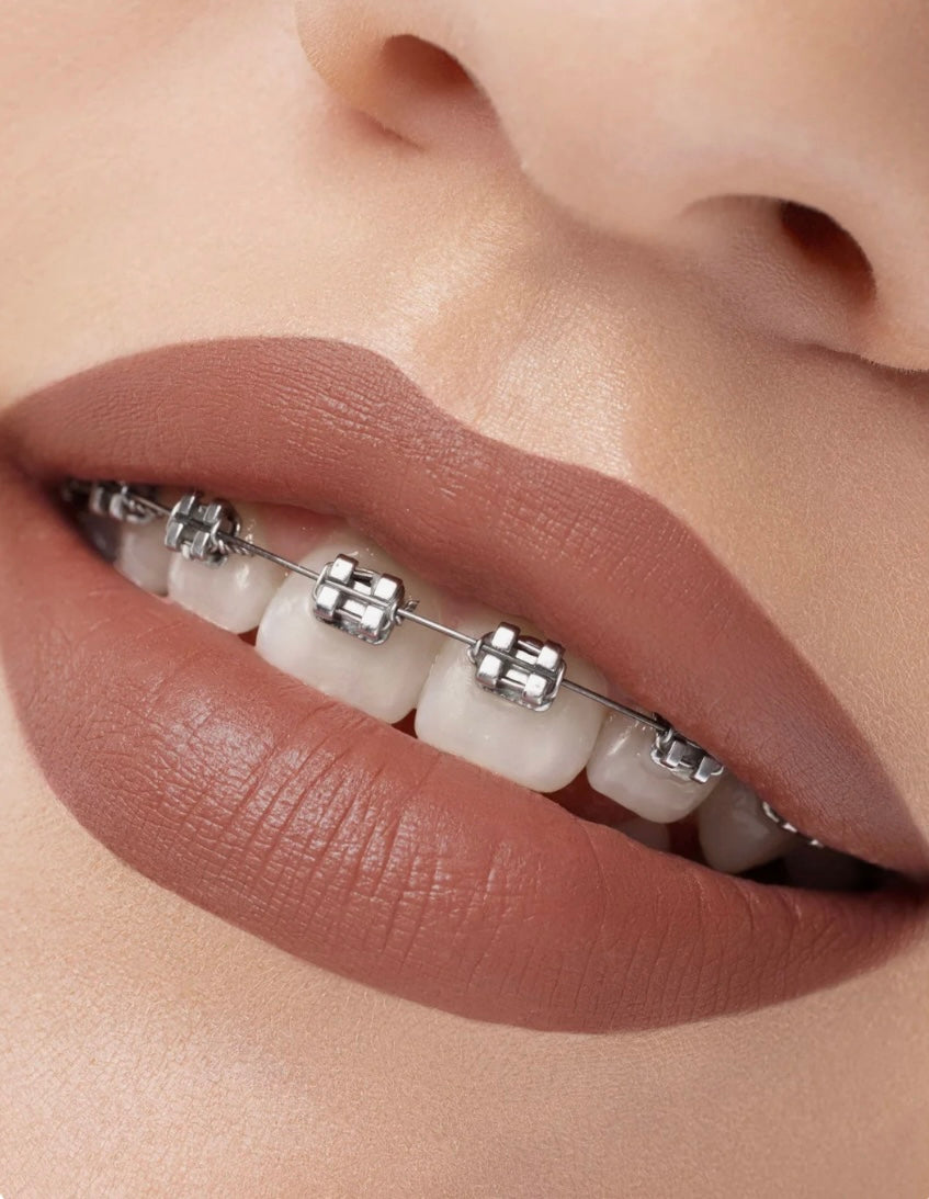 ОЛІВЕЦЬ ДЛЯ ГУБ 08 TIRAMISU