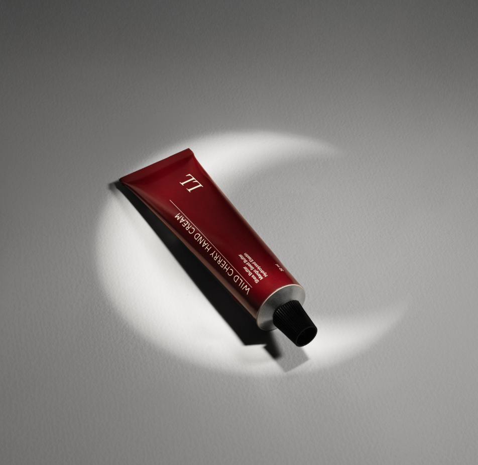 Парфумований крем для рук WILD CHERRY