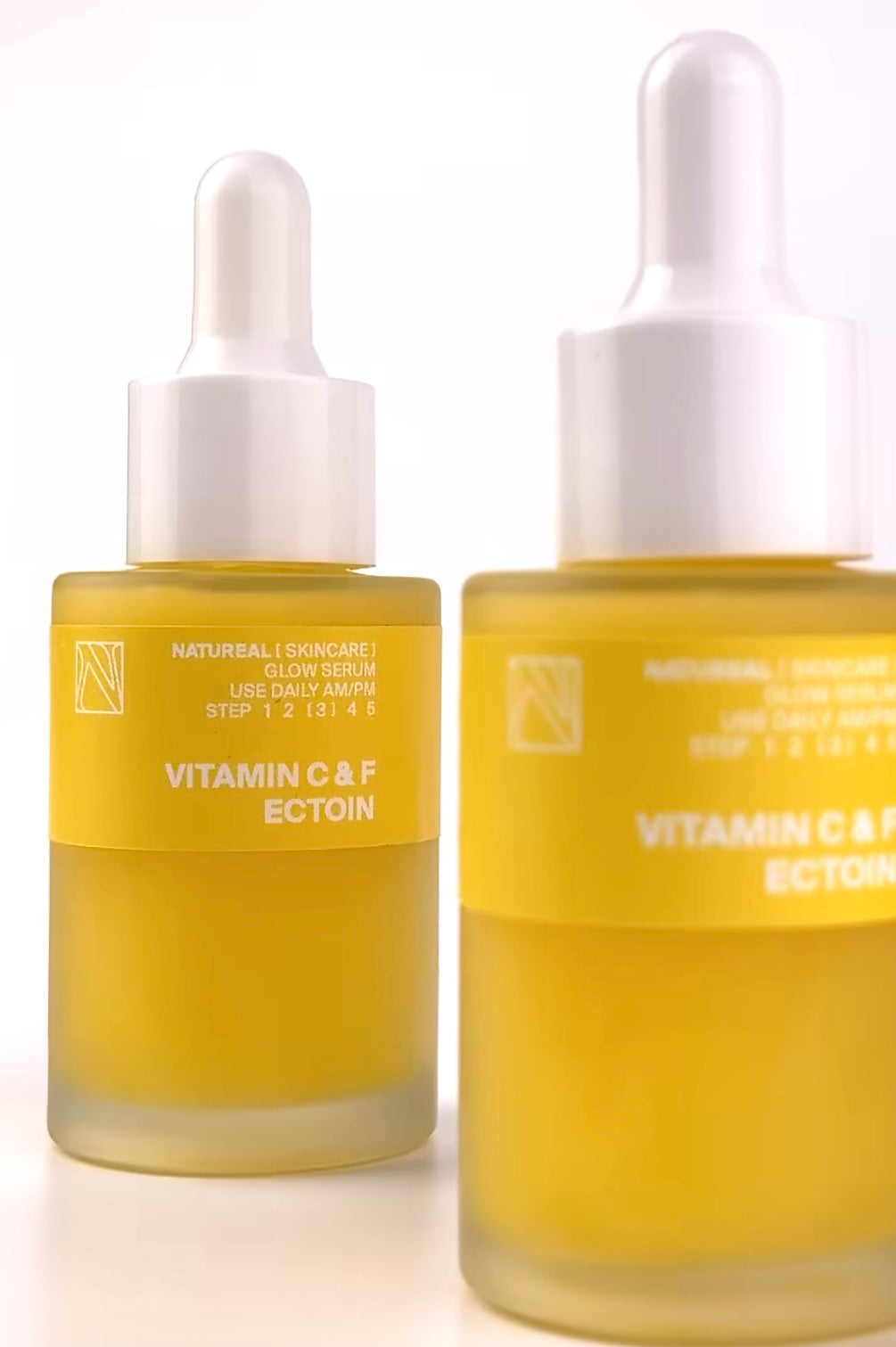 АНТИОКСИДАНТНА СИРОВАТКА ДЛЯ СЯЯННЯ ШКІРИ GLOW SERUM