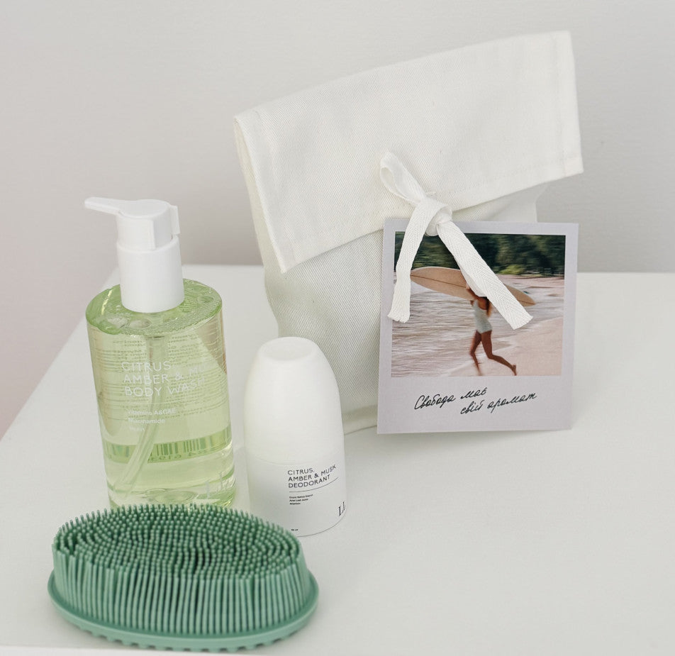 Лімітований набір для догляду за тілом CITRUS, AMBER & MUSK SET
