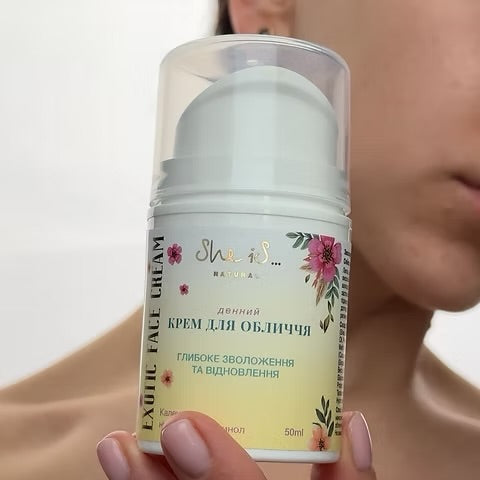 Exotic Регенеруючий крем для обличчя зволоження та сяяння